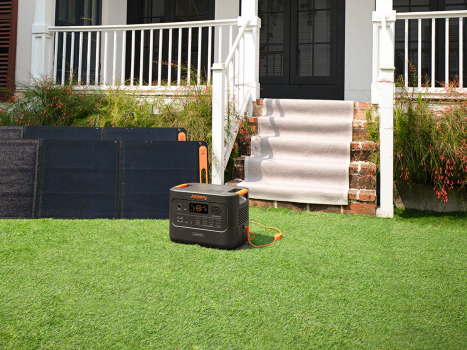Jackery HomePower 3000 Solar Generator